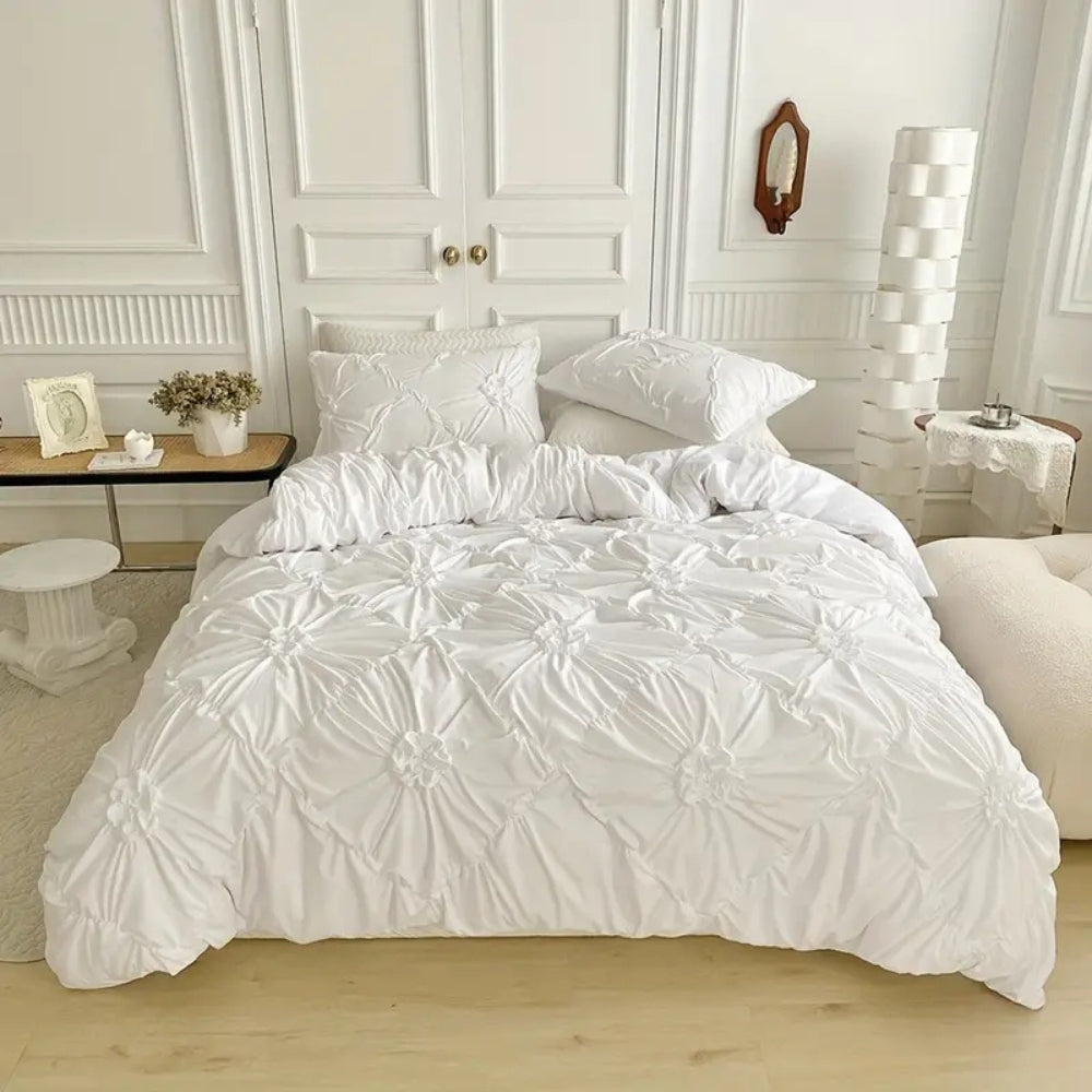 Bloom Ruffle-Detail Cover Set – Stylish & Decorative Bedding