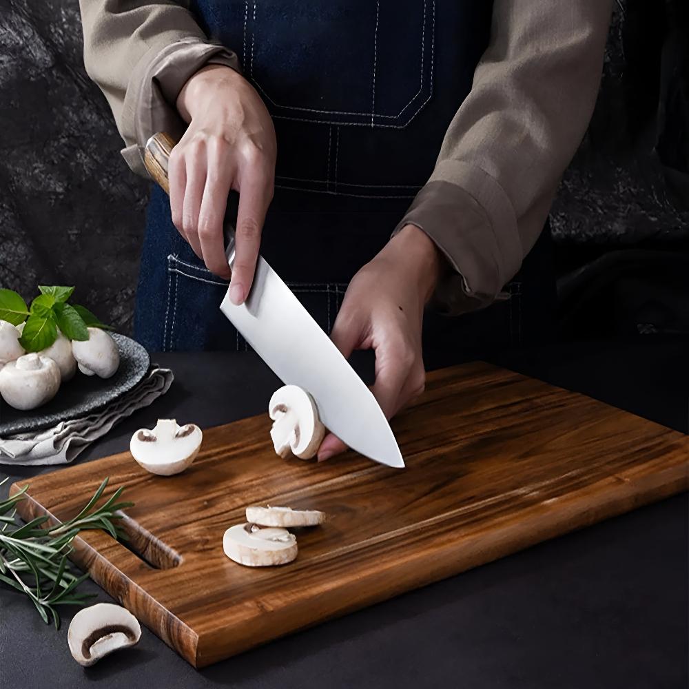 Practical Cutting Board with Handle – Sturdy, 38.5×25 cm