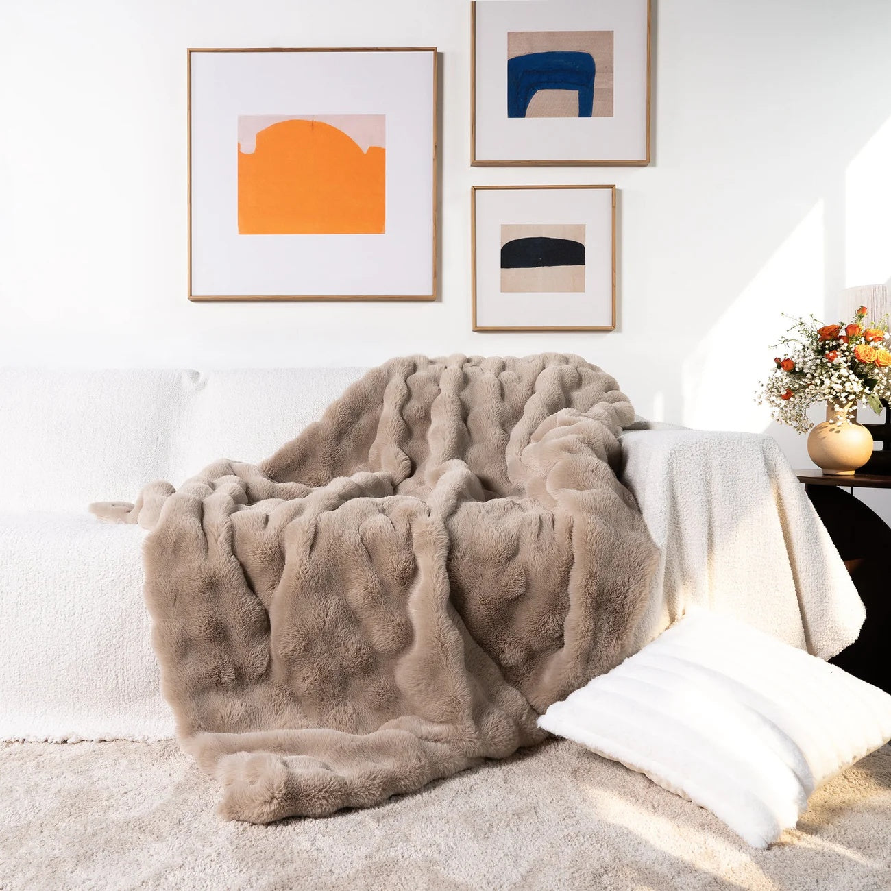 Daily Blanket – Plush Medium Weight Throw