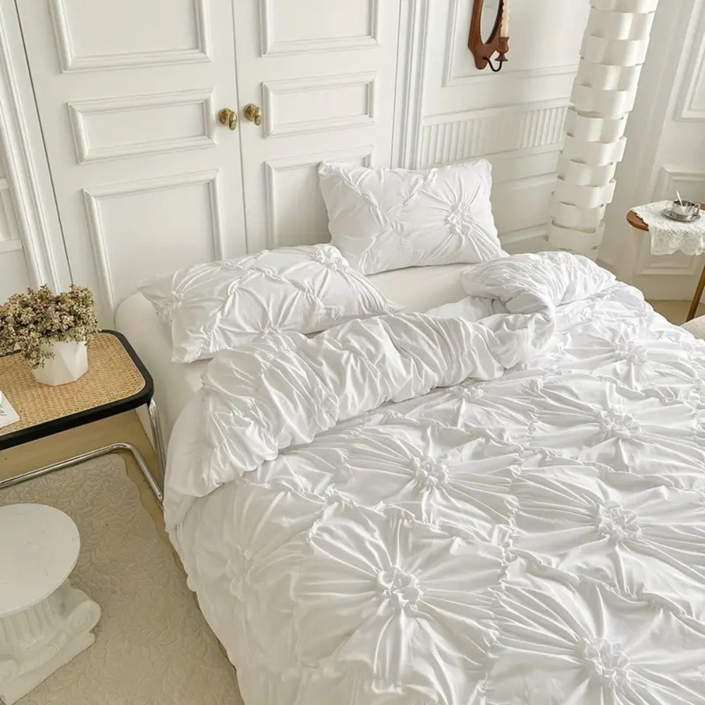 Bloom Ruffle-Detail Cover Set – Stylish & Decorative Bedding
