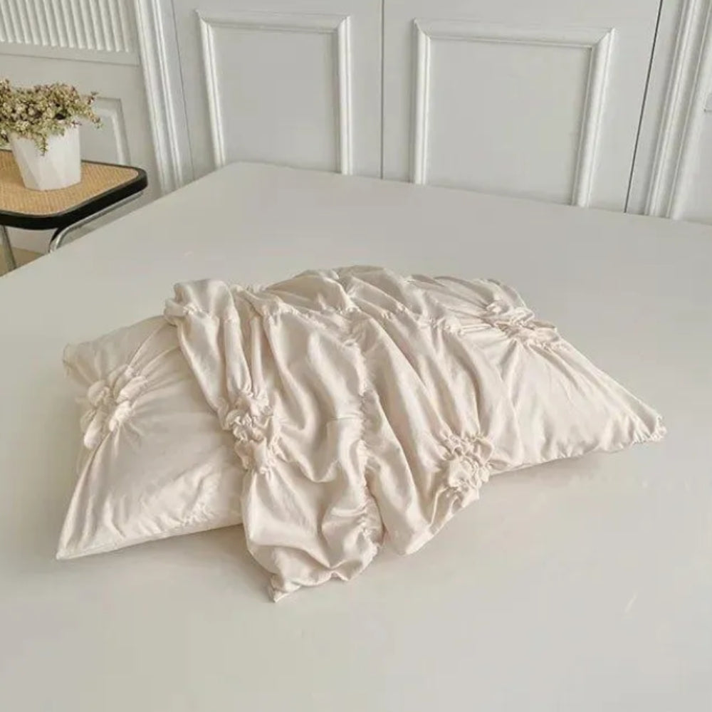 Bloom Ruffle-Detail Cover Set – Stylish & Decorative Bedding